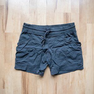 Lululemon Grey Shorts Size 8